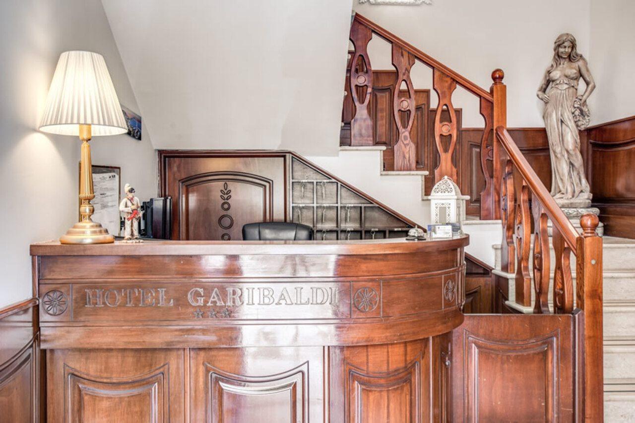 Hotel Garibaldi Napoli